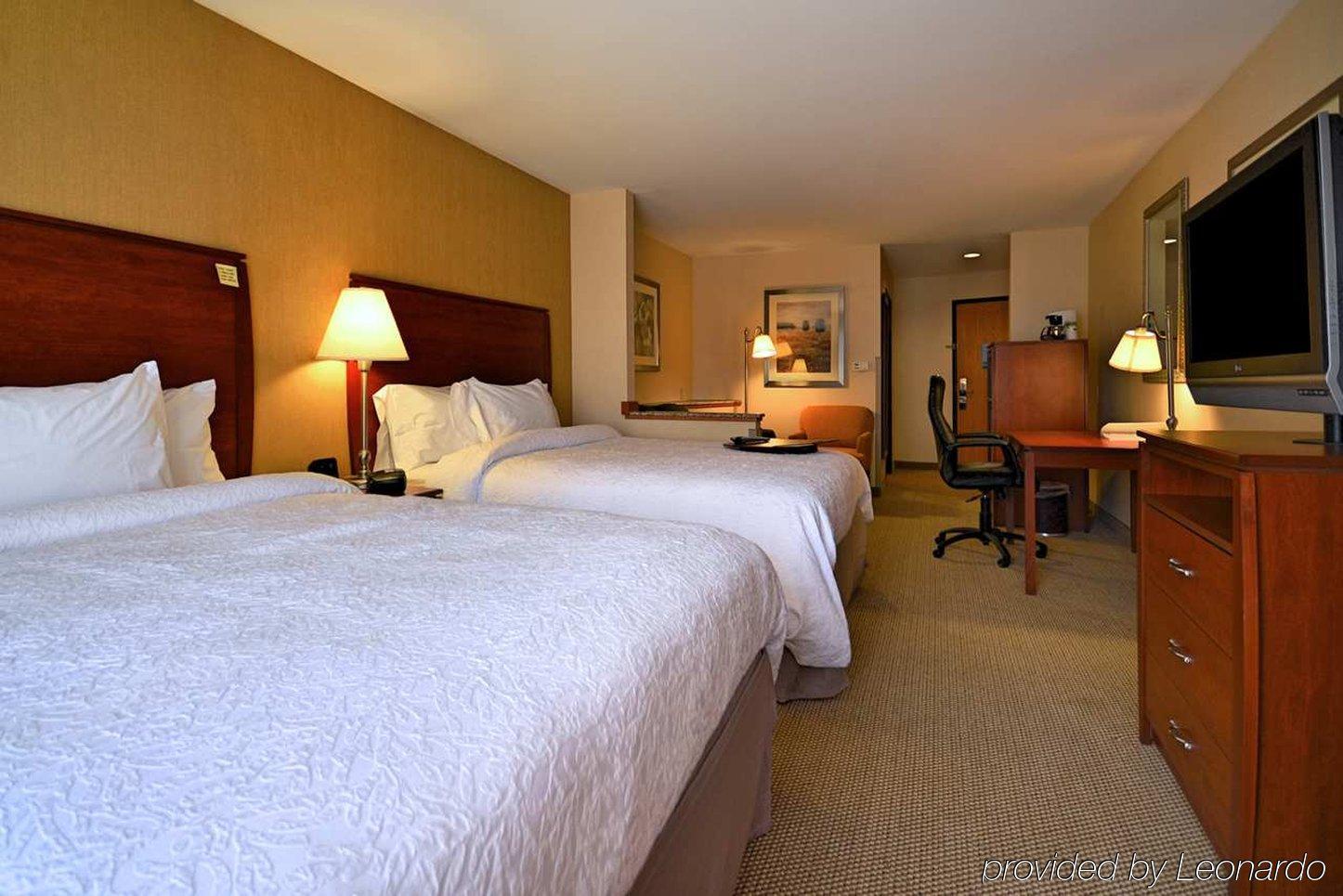 Hampton Inn ספירפיש מראה חיצוני תמונה