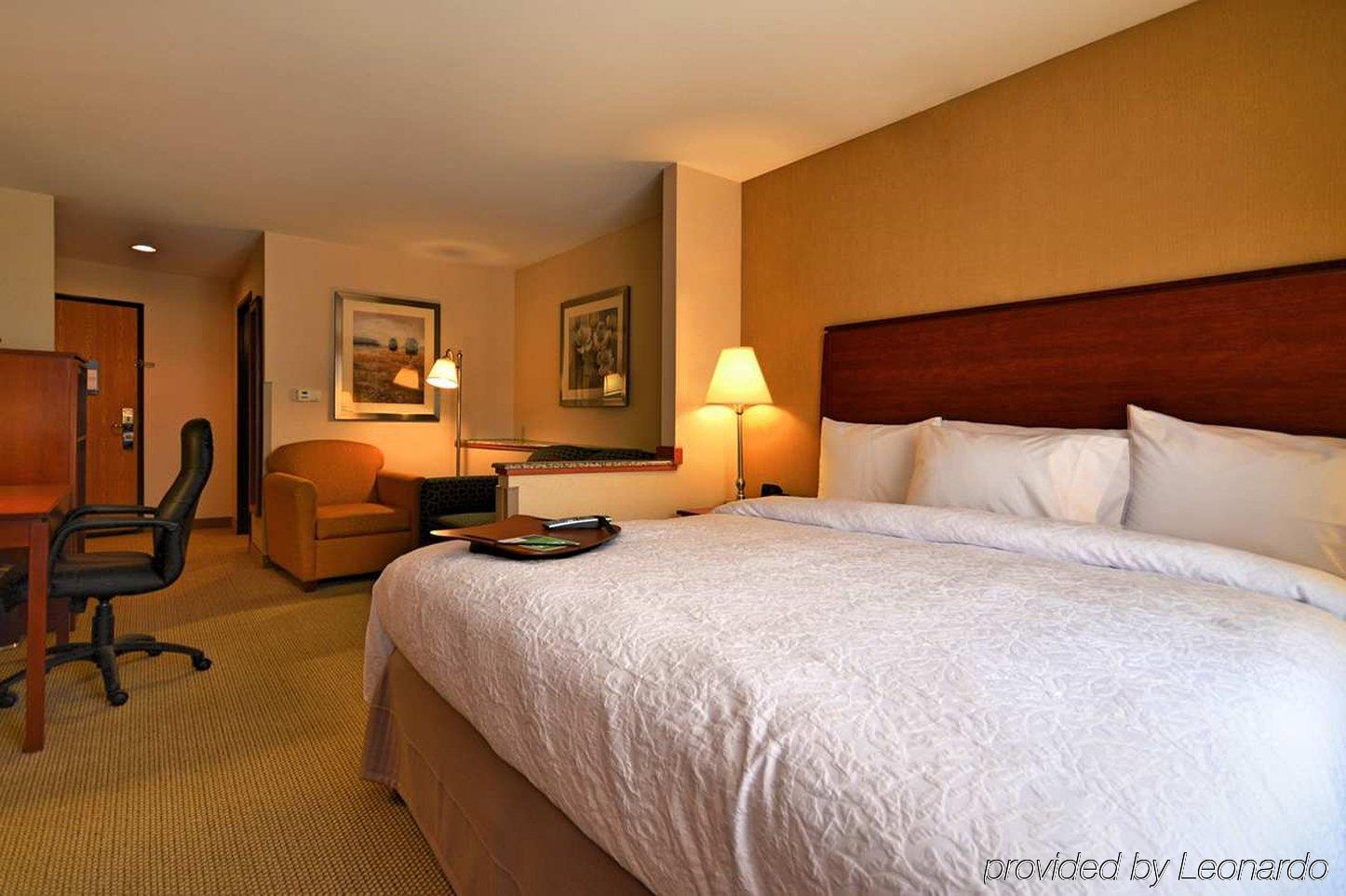 Hampton Inn ספירפיש מראה חיצוני תמונה