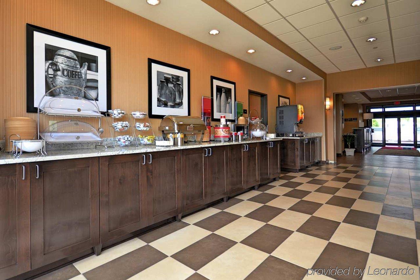 Hampton Inn ספירפיש מראה חיצוני תמונה